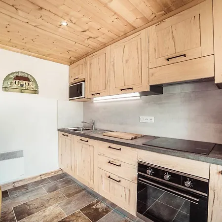 Flat Sofia - Authentic Charm